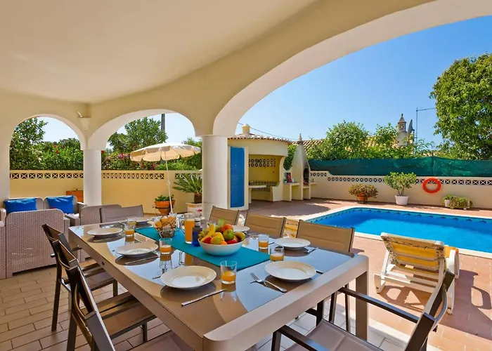 Villa Isabel By *